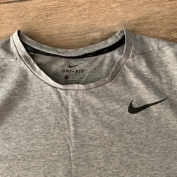 Nike Dri Fit Athletic Tee - Picture 2 of 4